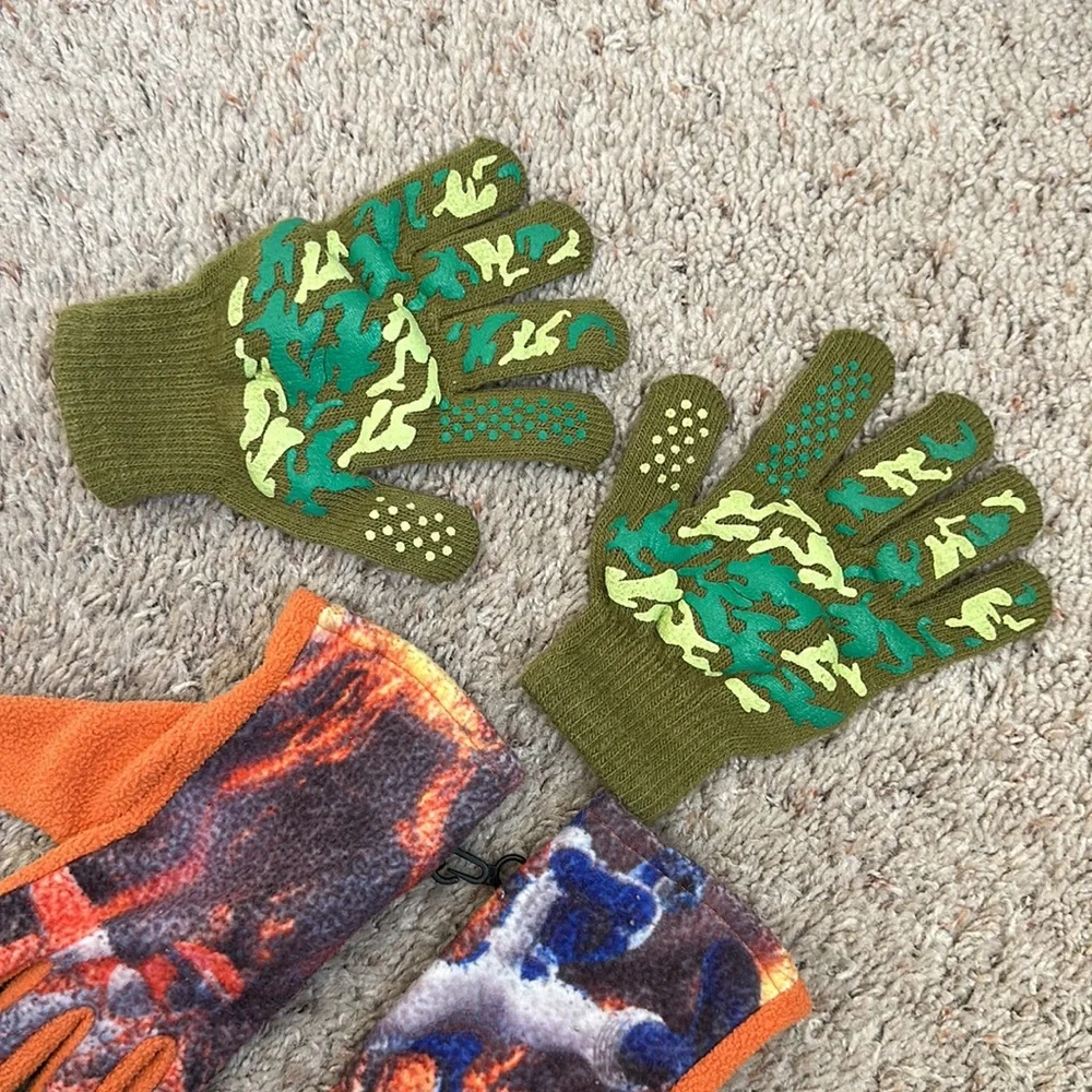BOYS set of 2 gloves size XS power rangers